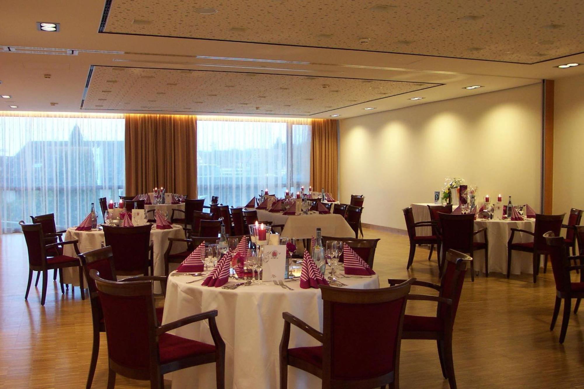 Hotel Rose Bretzfeld ภายนอก รูปภาพ