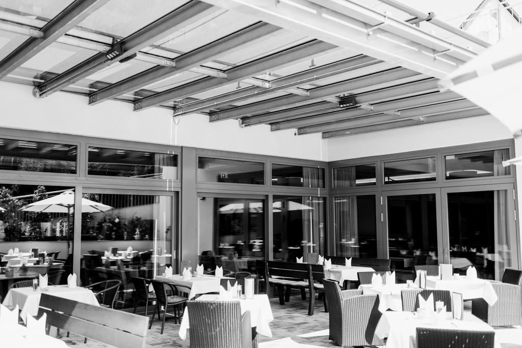 Hotel Rose Bretzfeld ภายนอก รูปภาพ